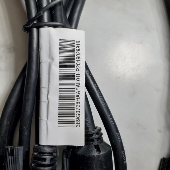 Lot of 6 Genuine HP 924318 Male To Male C2G VGA D-SUB Monitor Cable 15 P 5' New - Picture 3 of 5